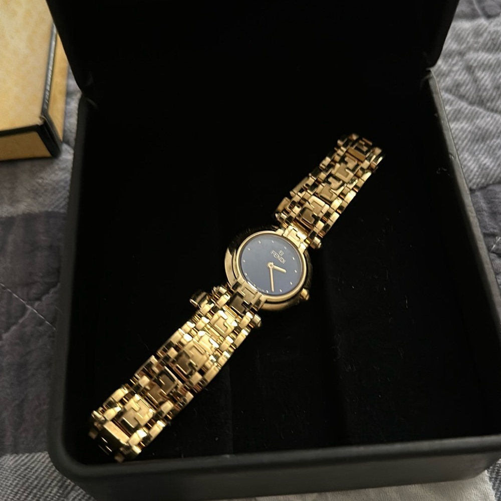 Fendi woman’s watch. Swiss made